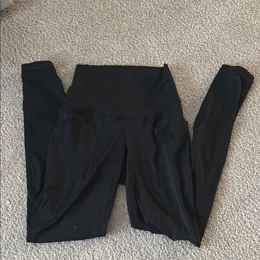“Offline by Aerie”: real me 7/8 leggings hi-rise with pockets